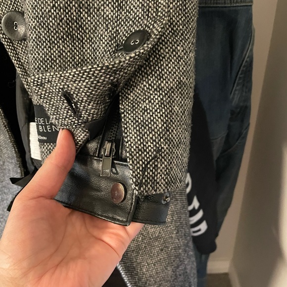 Vintage heavy wool Le Chateau coat. - Picture 3 of 3